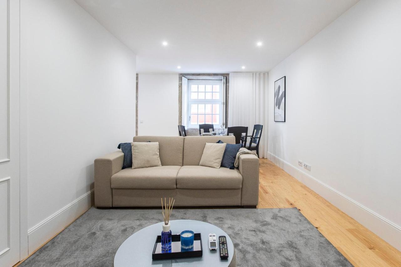 Elegant Downtown 1Br Flat W/ Ac By Lovelystay ปอร์โต ภายนอก รูปภาพ