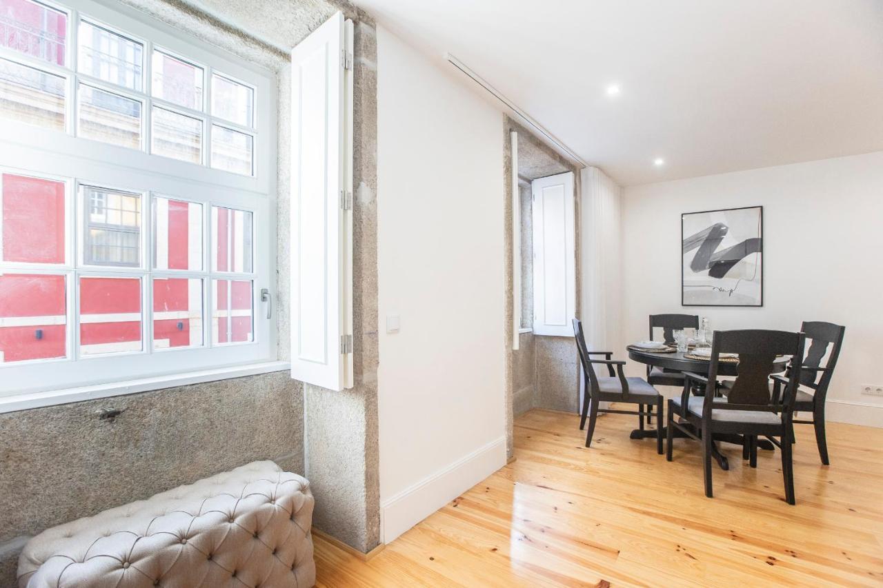 Elegant Downtown 1Br Flat W/ Ac By Lovelystay ปอร์โต ภายนอก รูปภาพ