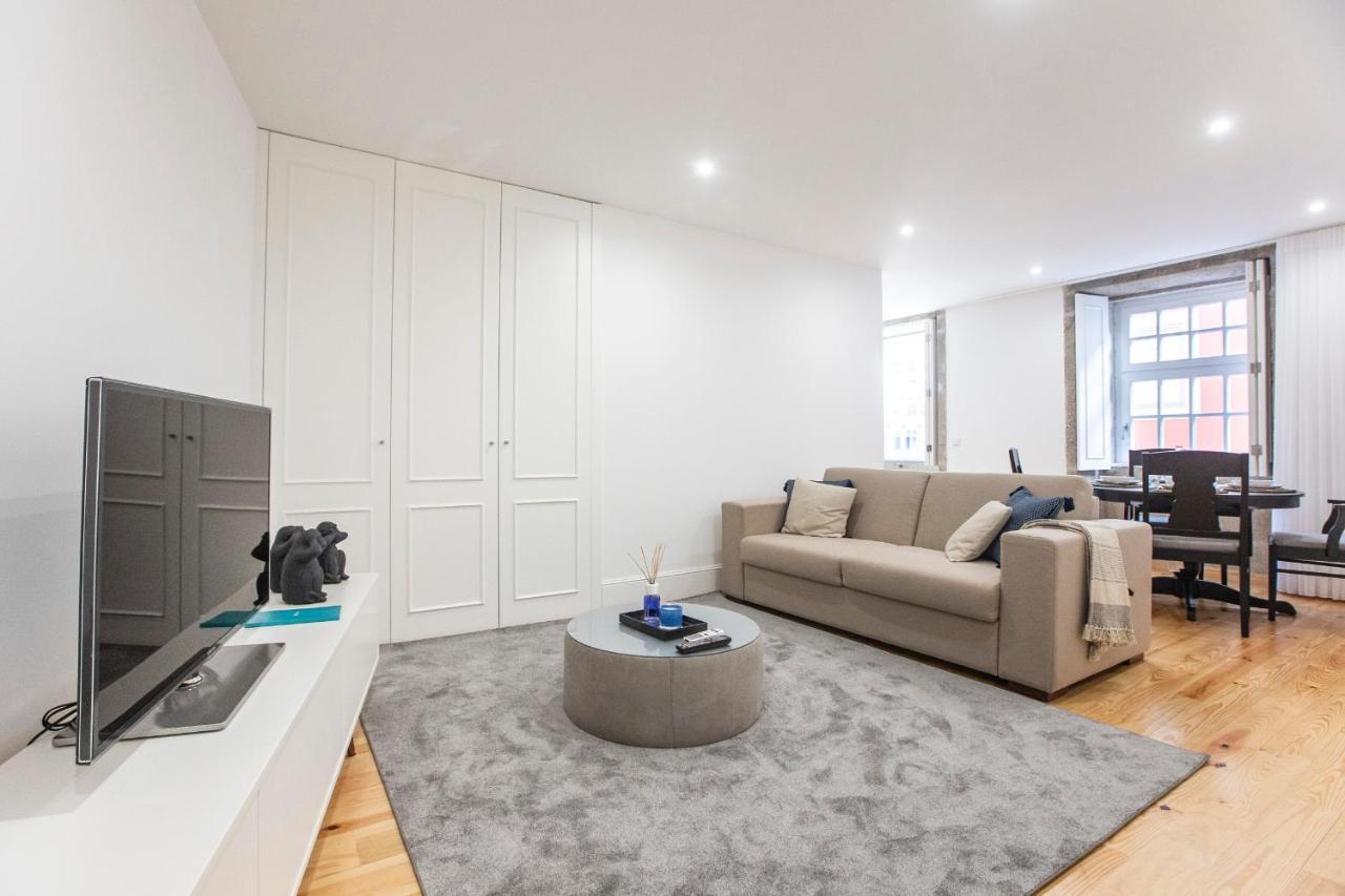 Elegant Downtown 1Br Flat W/ Ac By Lovelystay ปอร์โต ภายนอก รูปภาพ