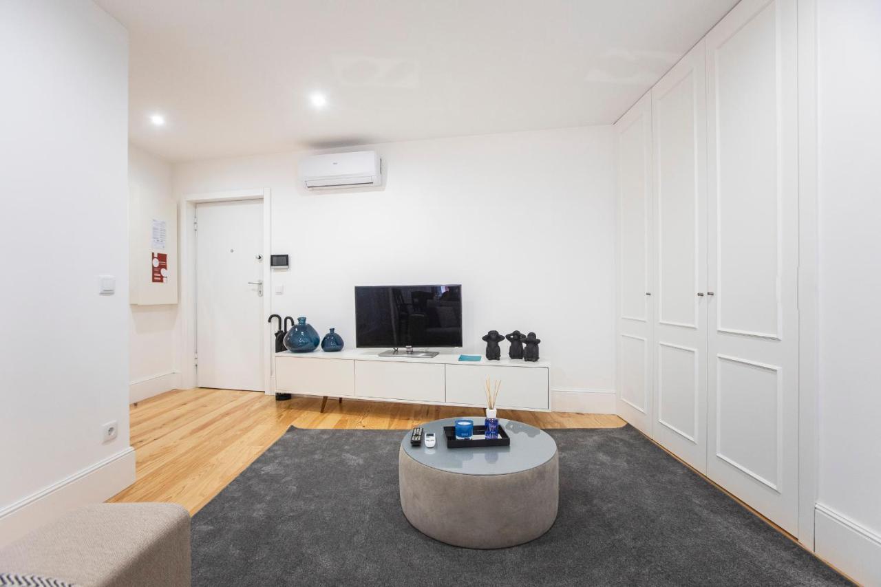 Elegant Downtown 1Br Flat W/ Ac By Lovelystay ปอร์โต ภายนอก รูปภาพ