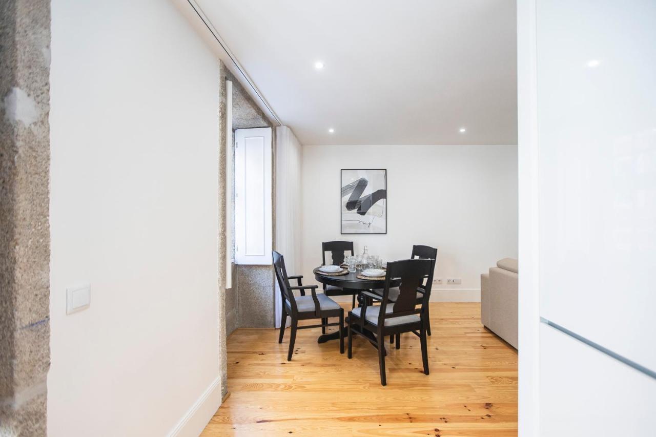 Elegant Downtown 1Br Flat W/ Ac By Lovelystay ปอร์โต ภายนอก รูปภาพ